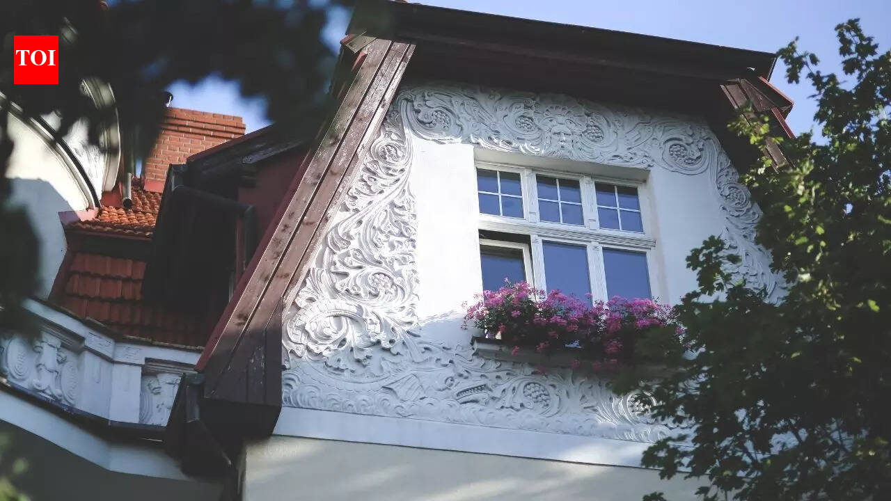 6 ways to make your windows look perfect in Indian style