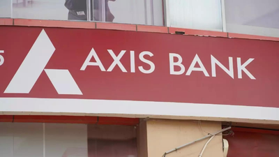 

<h2>Axis Bank</h2>
<p> partners Google Pay to launch UPI credit card” decoding=”async” fetchpriority=”high”/></p></div>
</div>
</div>
</section>
</div></div>
</div>
<p>MUMBAI: Axis Bank and Google Pay on Dec 17 launched the Google Pay Flex Axis Bank Credit Card, billed as India’s first fully digital, UPI-powered co-branded credit card.</p>
<p>The card runs on the RuPay network and is the first product under Flex by Google Pay, marking Google’s entry into the co-branded credit card space.<span class=