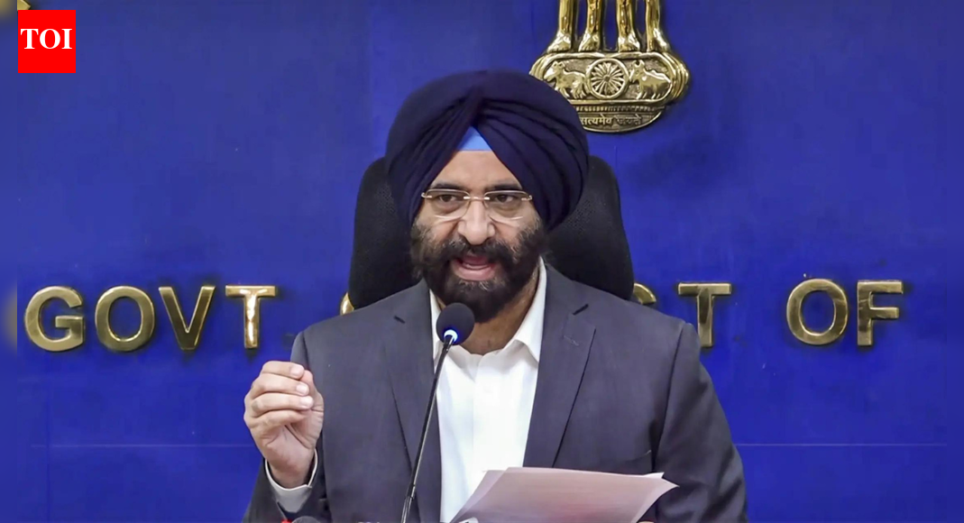 Carpooling app to Rs 2,700 crore allocation: Delhi environment minister’s presser on curbing toxic air – key points