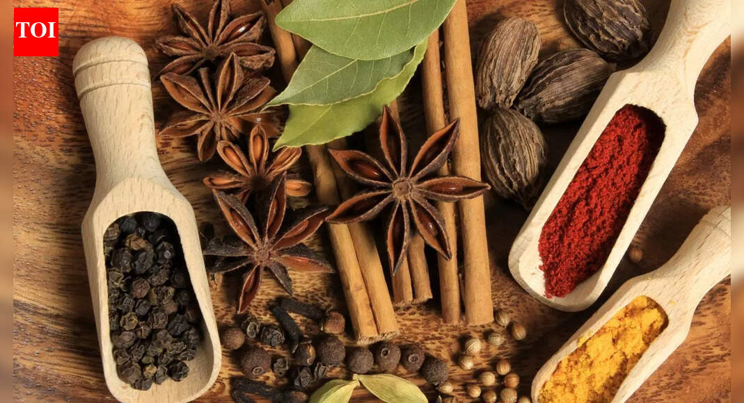 Can whole spices go bad? How to fix it?