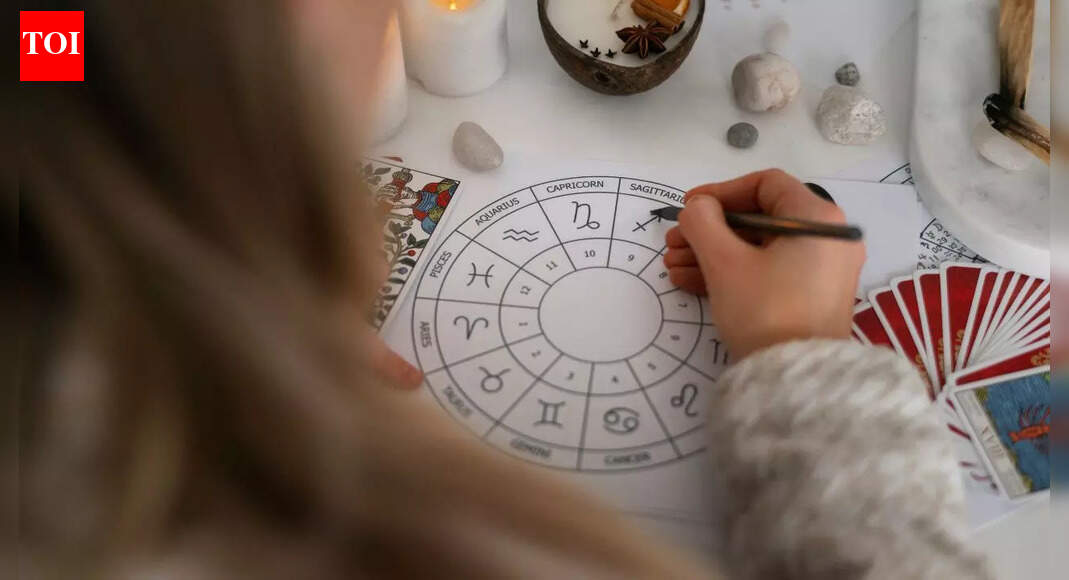 These Birth Numbers Have the Power To Become Astrologers