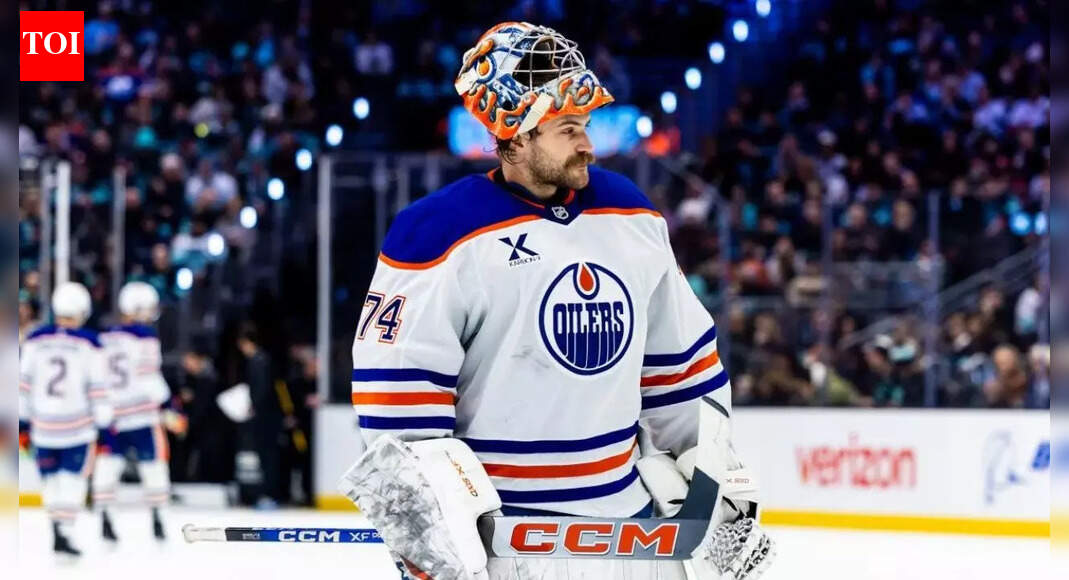 Penguins’ goaltender Stuart Skinner explains why playing against the Oilers felt "super weird"