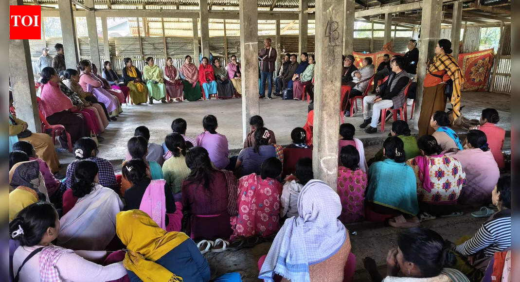 Day after attack, fear prevails in 2 villages of Manipur district