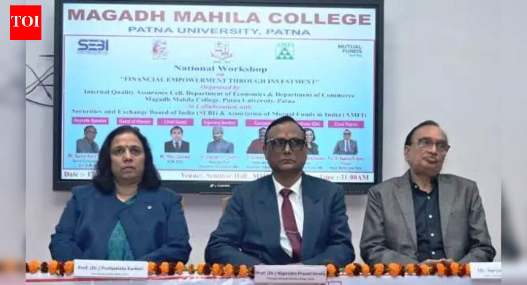 Magadh Mahila College hosts workshop on financial planning and investment strategies