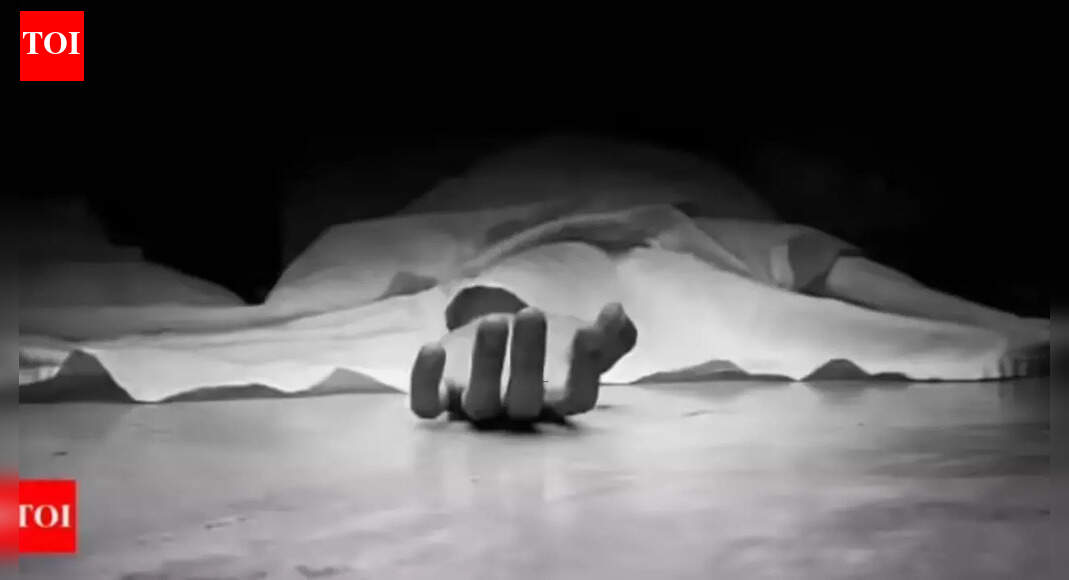 Journo thrashed at home, dies later