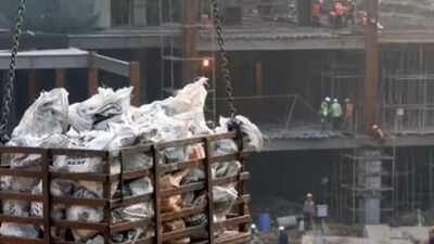  Ban Demolition work from Oct–Dec every year, says Union minister; 40% AQI reduction target