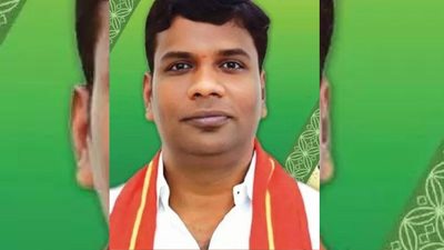 Digital manifesto, social media & more: Hyderabad techie quits MNC, uses tech to win big in gram panchayat polls