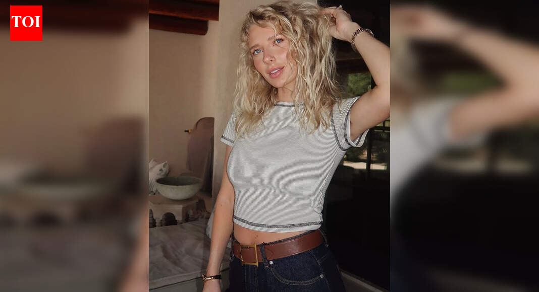 Shane Bieber's wife Kara's water table moment with her baby turned a simple afternoon into something special