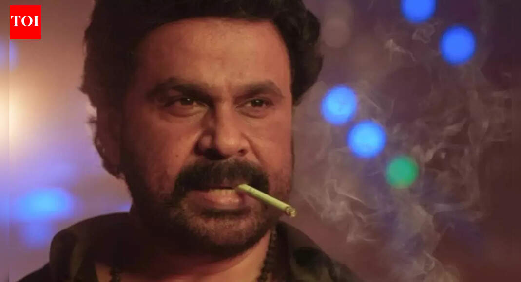 ‘Bha.Bha.Ba.’ Twitter reviews: Dileep’s film opens to big cheers; First half called 'Pure madness'
