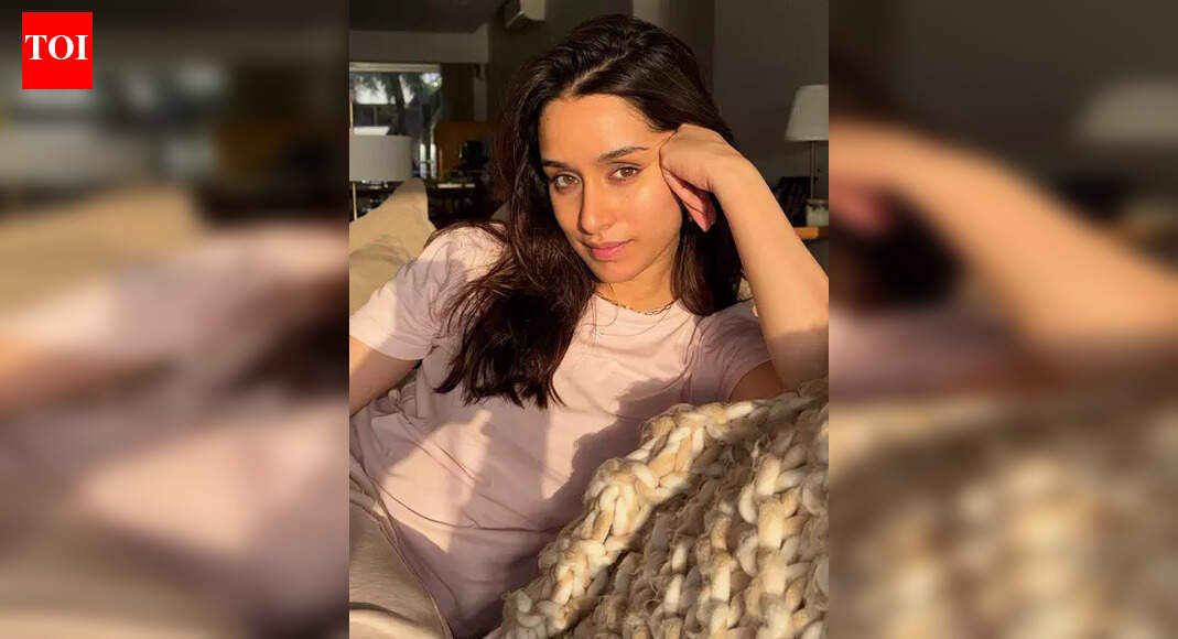 Shraddha Kapoor brings focus to unseen heroes of 'Dhurandhar': Let's applaud them