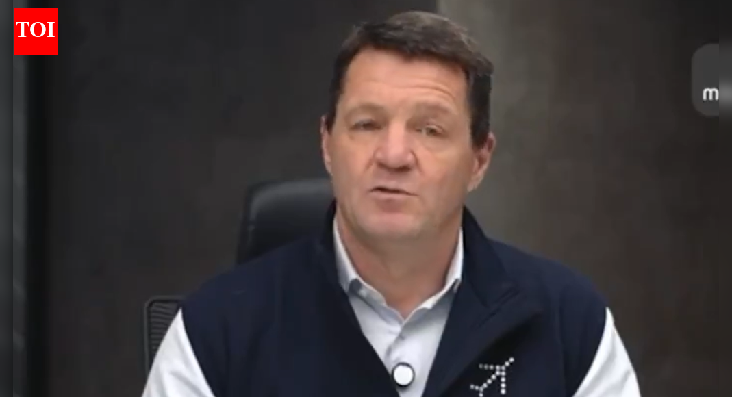 'Worst is behind us': IndiGo CEO urges staff to avoid speculation as flights stabilise - video