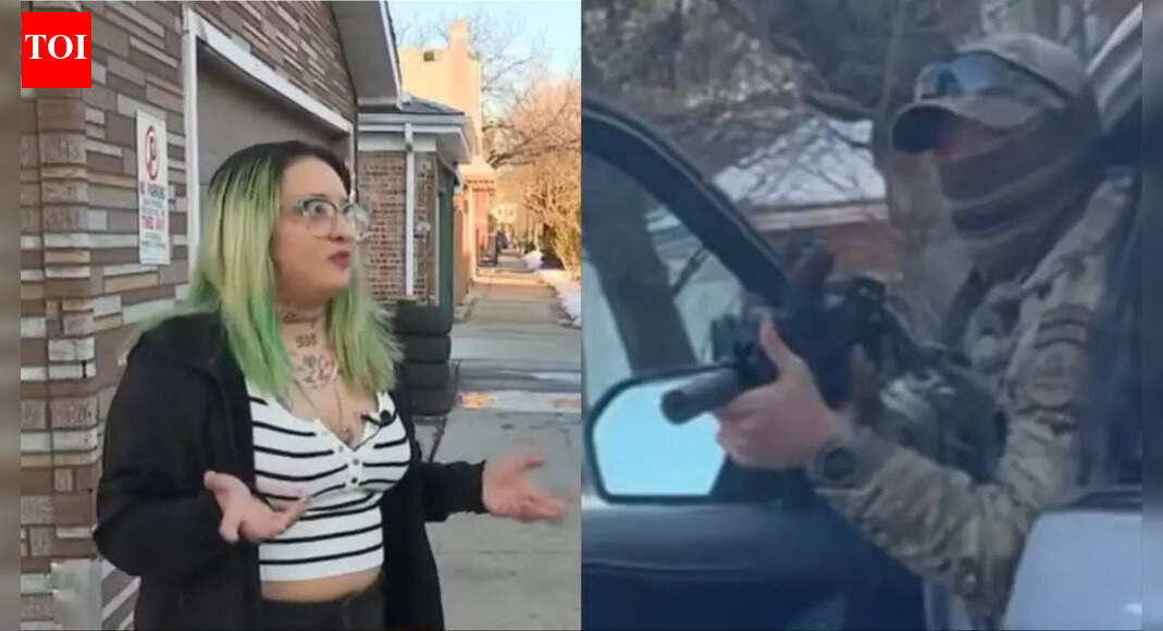 Chicago resident says agent pointed gun at her while filming immigration enforcement