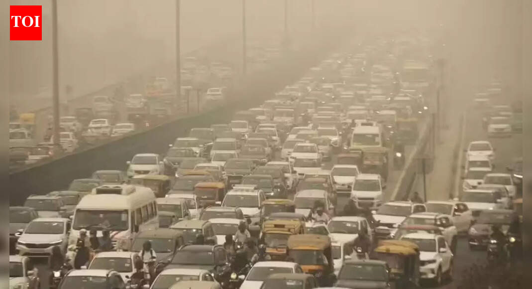 Delhi's vehicle entry ban: Is your vehicle allowed under new pollution curbs