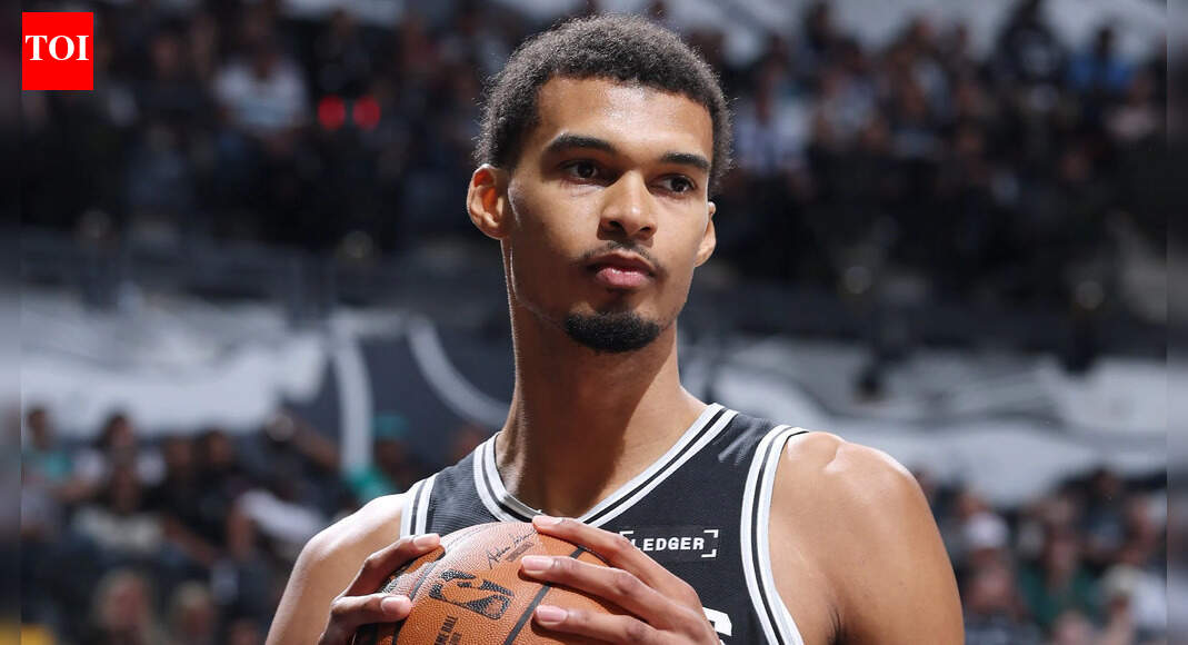 Is Victor Wembanyama playing tonight vs the Washington Wizards? Latest update on the San Antonio Spurs star's injury report (December 18, 2025)