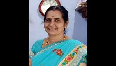 Fire at LIC office kills woman officer, injures colleague