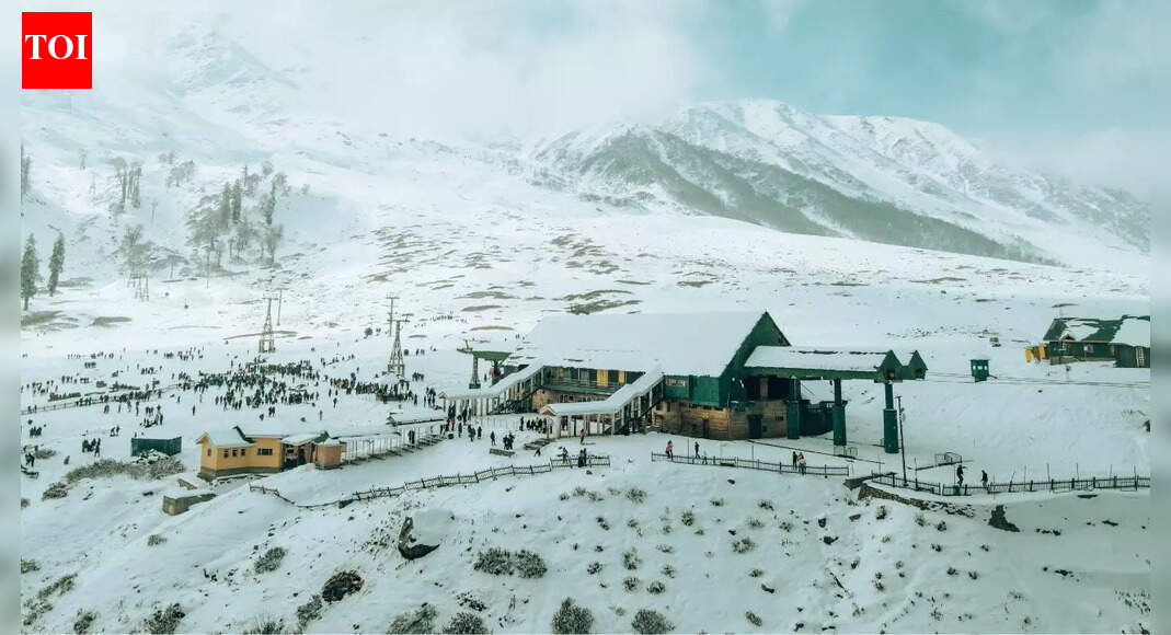 North India braces for dense fog, cold days and fresh snowfall; what travellers need to know