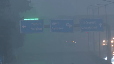 Delhi air pollution crisis: AQI remains ‘very poor’ at 330; flights delayed amid dense fog