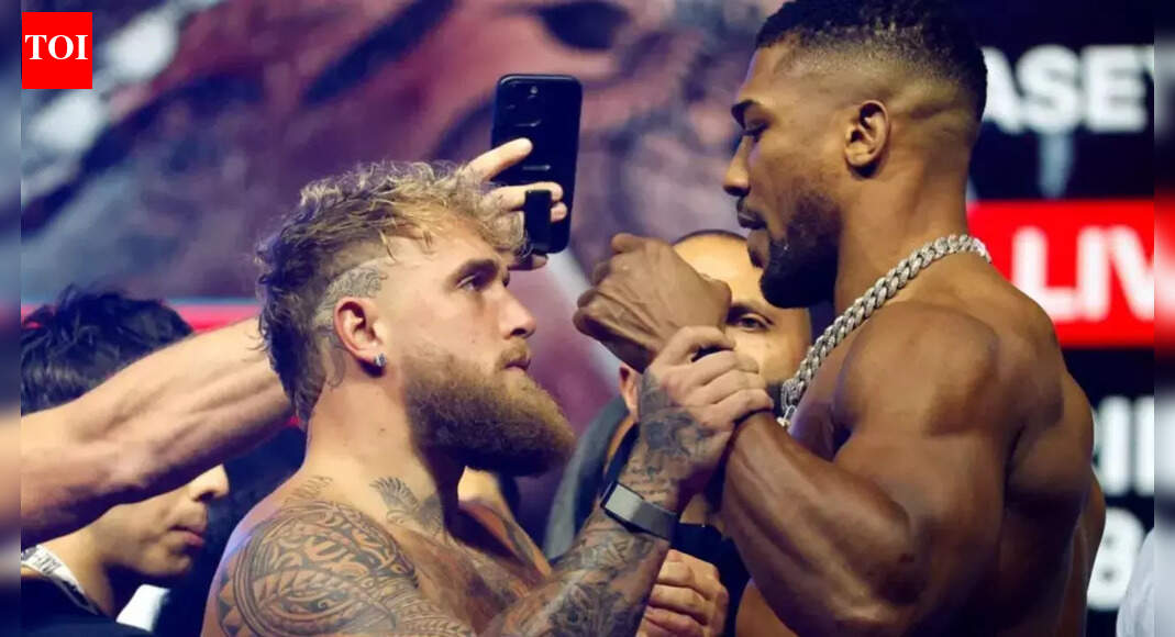 Boos rain down on Jake Paul at Anthony Joshua weigh-in before final face-off