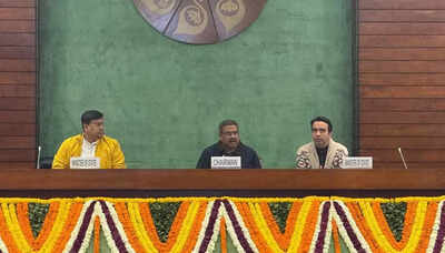 AI in education: Dharmendra Pradhan emphasises student-centric learning, teacher support, and curriculum innovation in schools and HEIs