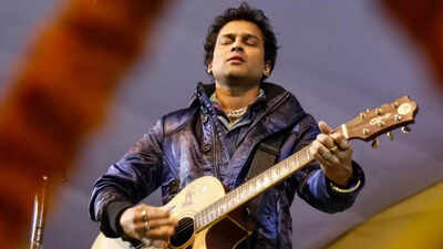  Singapore police say no foul play suspected so far