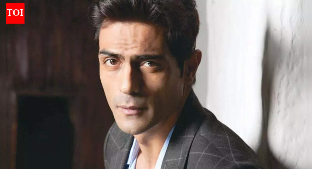 'India is in good hands': Arjun Rampal PRAISES the 'Border 2', loves Varun Dhawan, Ahan Shetty and Diljit's energy with Sunny Deol's support