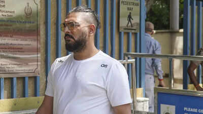 ED seizes assets worth around Rs 8 crore; Yuvraj Singh, Robin Uthappa among those involved