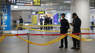 Taiwan: Eight injured in smoke grenade, knife attacks at Taipei metro stations; three suffer cardiac arrest
