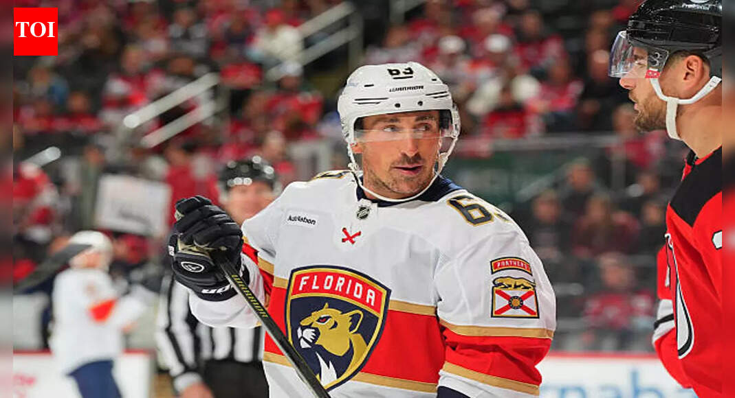 Will Brad Marchand play against Carolina Hurricanes tonight? Latest injury update on the popular Florida Panthers left winger