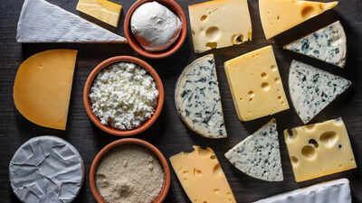 High-fat cheese to reduce dementia risk? 25-year study weighs in