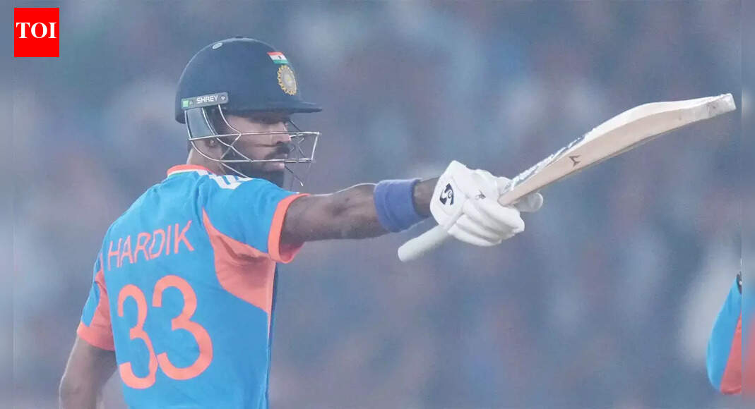 Hardik Pandya's monster hit injures cameraman; ice pack, hug follow - WATCH