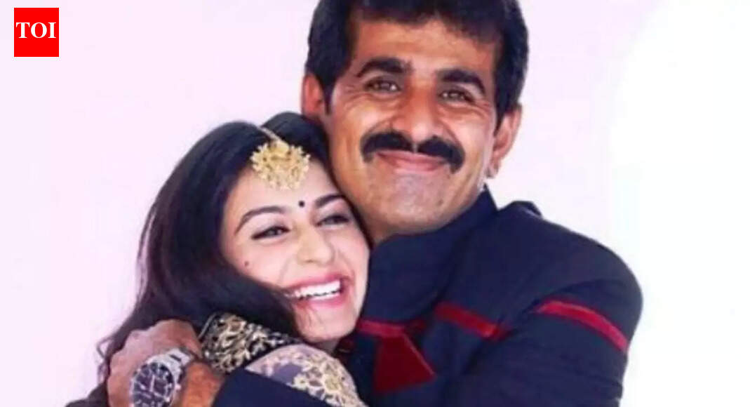 Kinjal Dave engagement row: Father Lalit Dave BREAKS silence; 'We don’t need anyone’s certificate'