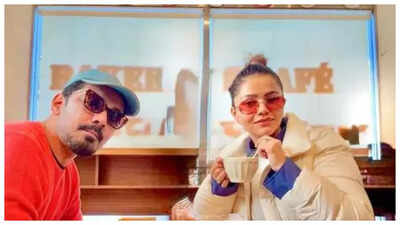 Rubina Dilaik, Abhinav Shukla are surprised to find 'hot black coffee' on a roadside vending machine in Japan