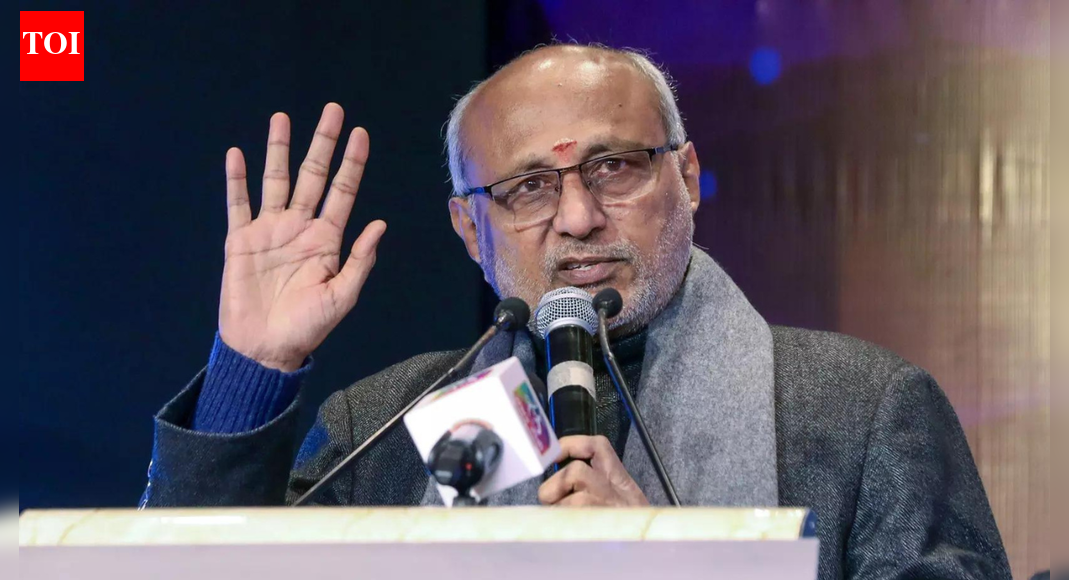 Centre is working to achieve trade deal with us amid high tariffs on indian exports: VP