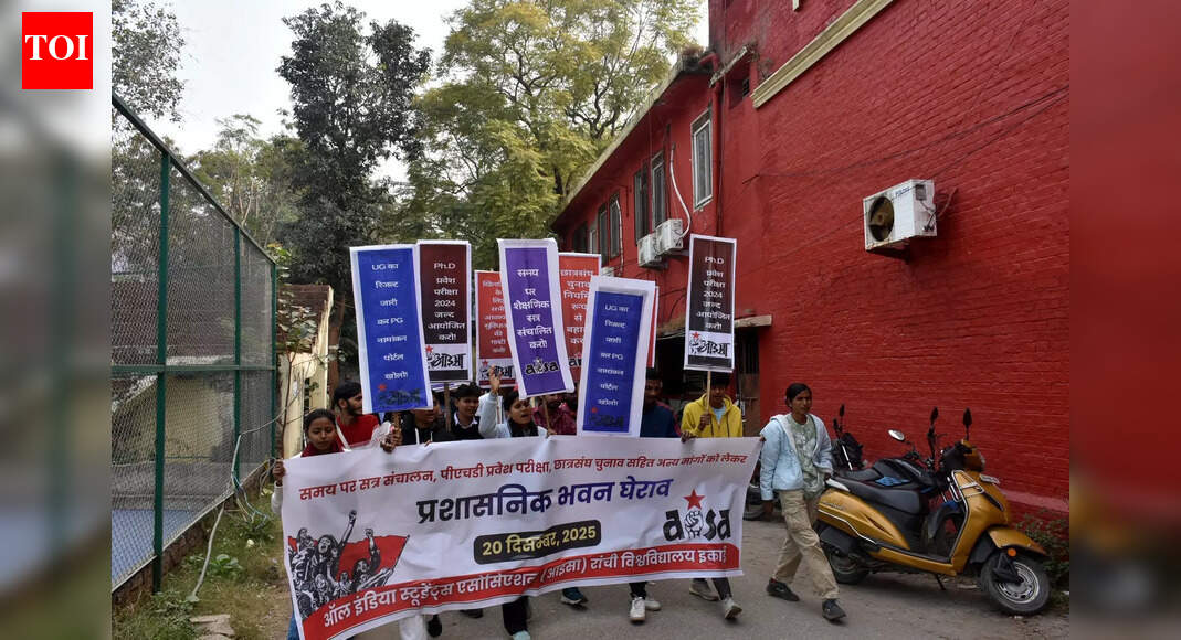 AISA protests delay in UG results, admission to PG courses in RU