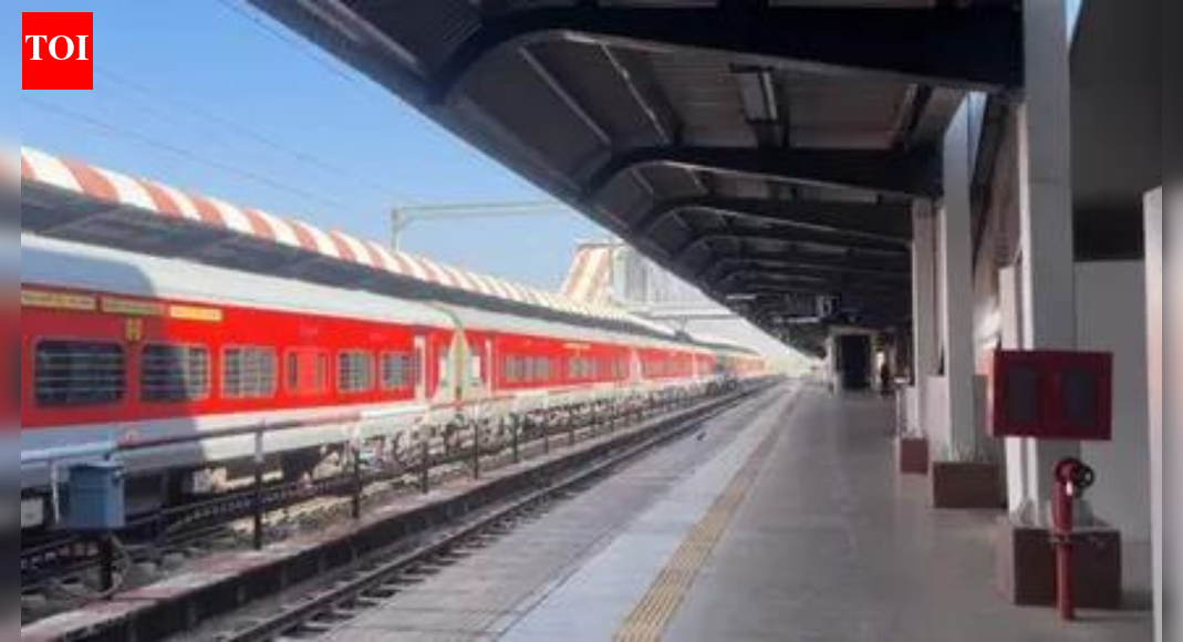 2,961 signalling failures a year in South Western Railway: Auditor