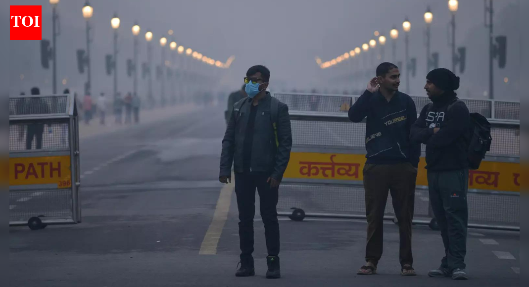 Grey skies, high AQI: Delhi air worsens; smoggy struggle ahead