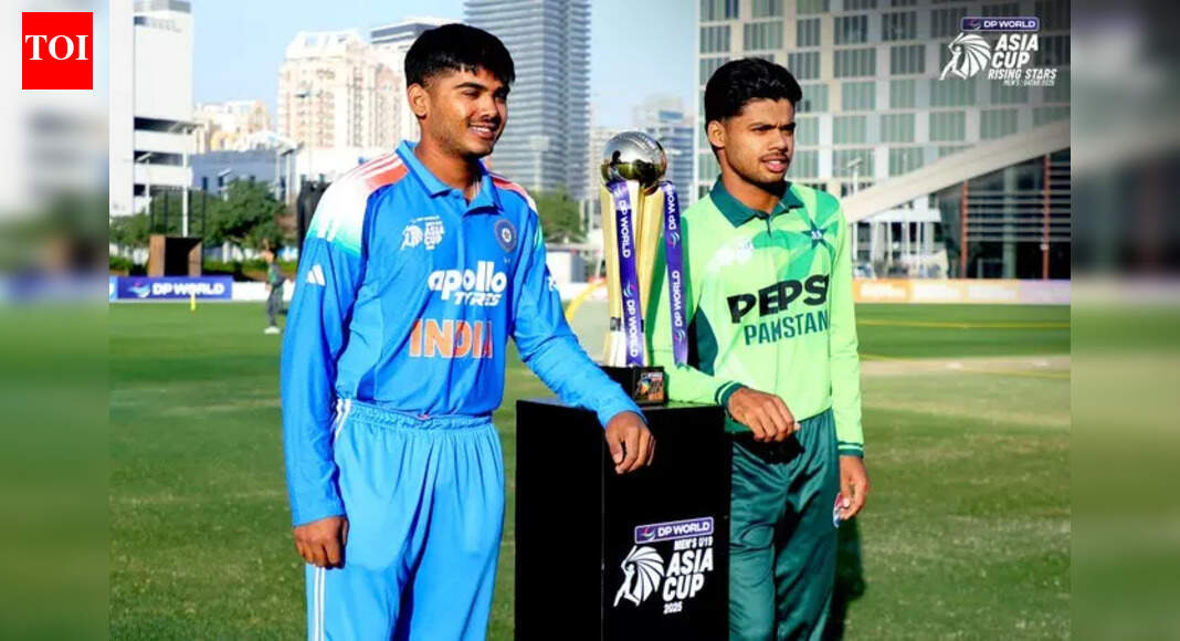 IND vs PAK U19 Final: Pakistan crosses 150, India desperate for wickets
