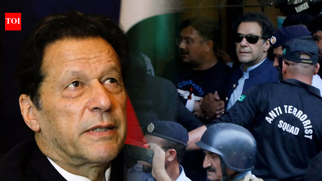 PAK Citizens Criticize 