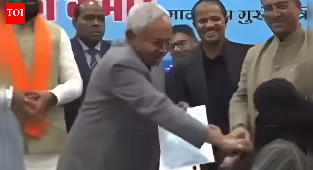 'Chilling message': Cong slams Bihar guv for defending Nitish; hijab row intensifies