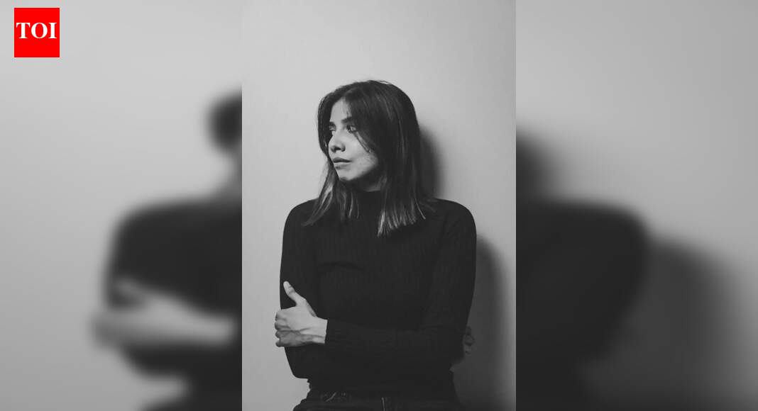 As a filmmaker, even if I am uncomfortable , I have to make films: Anuparna Roy