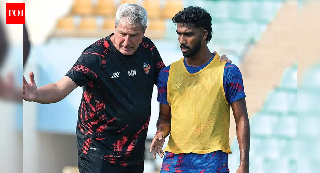 Indian football could have avoided crisis, everyone knew about the situation in March: Manolo Marquez