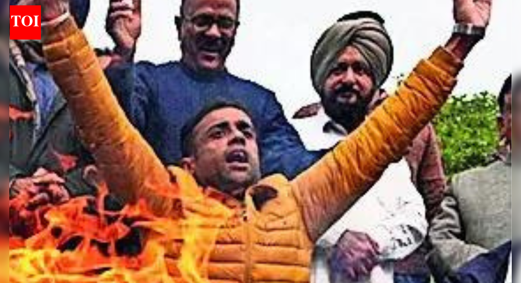 Government destroying rural job guarantee scheme, says Congress as it steps up protest