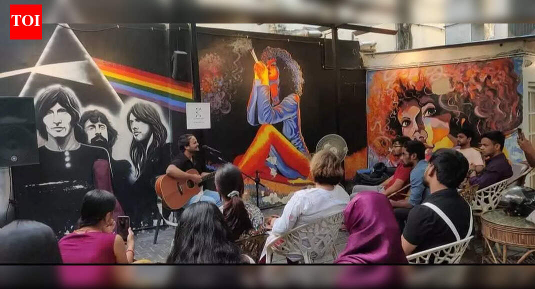 The rising glow of Patna's open mic culture