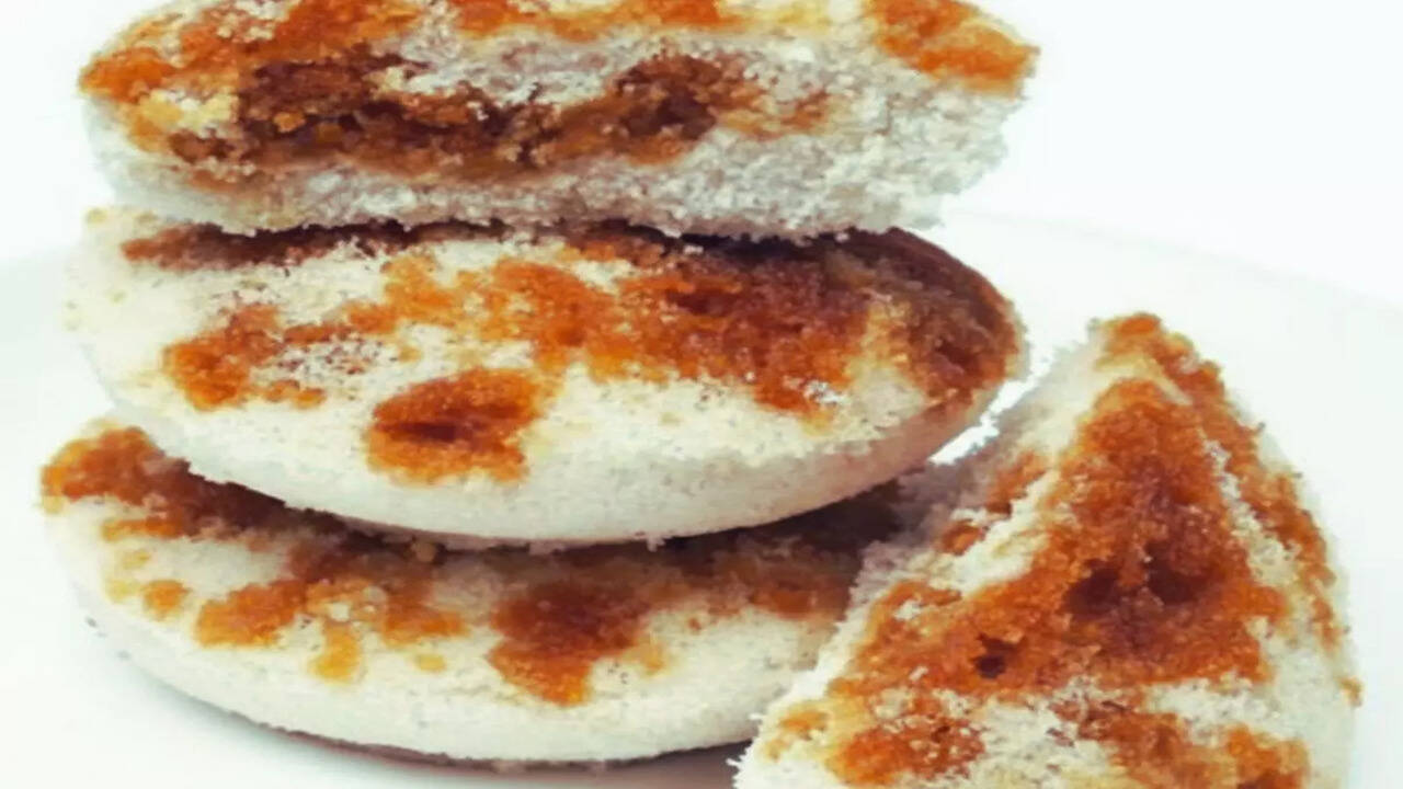 vapa pitha Bhapa Pitha: A winter specialty steeped in love and nostalgia that needs a  comeback on modern tables