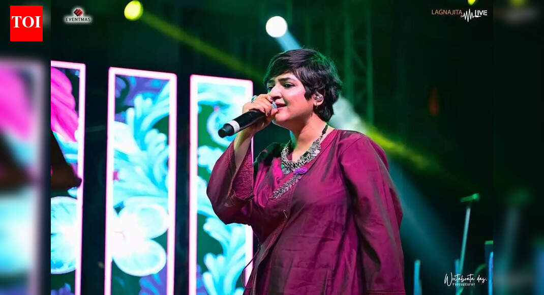 Lagnajita Chakraborty faces on-stage harassment during live show in Bhagwanpur