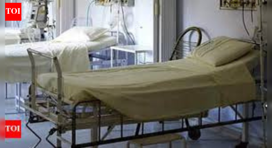 Assault over 'tu': Doctor suspended for hitting patient in Shimla hospital