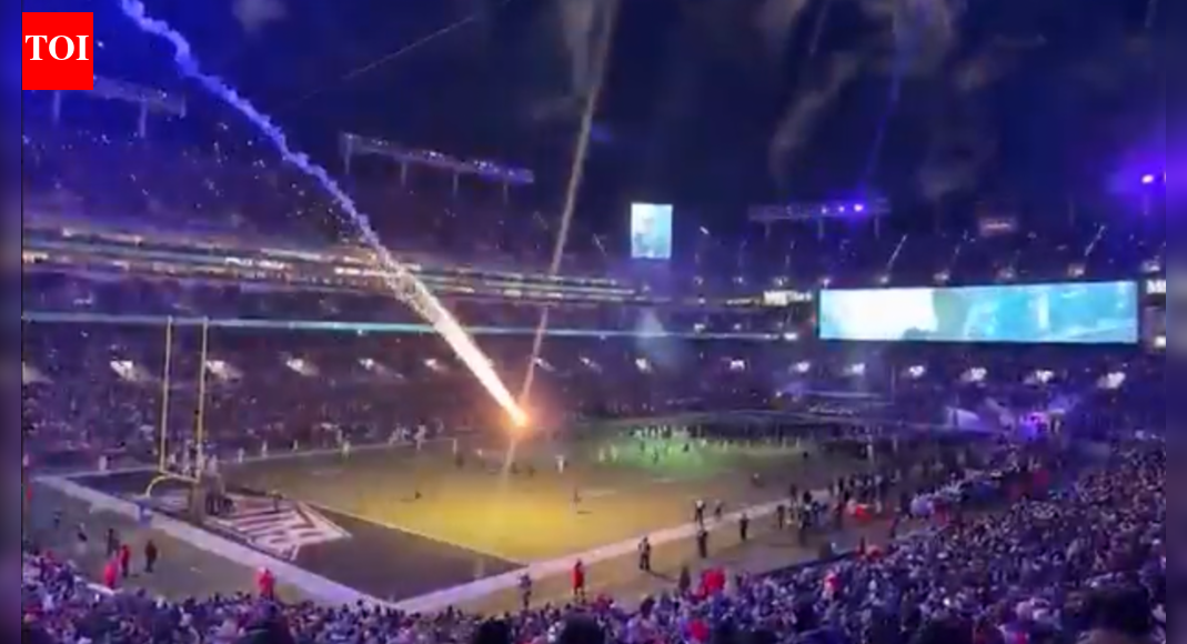 Rogue firework crashes onto field during Ravens vs Patriots SNF game
