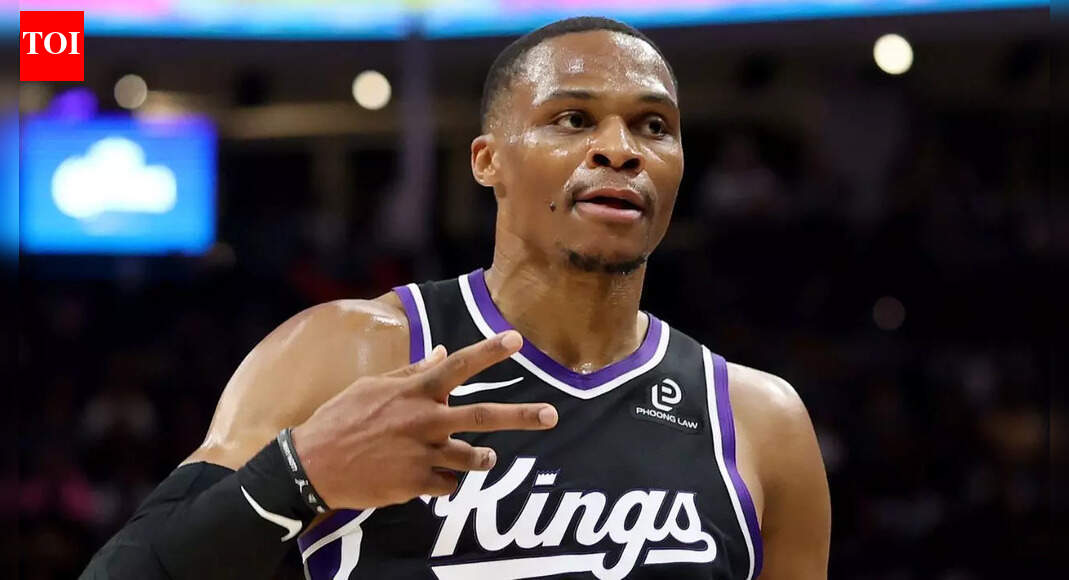 Russell Westbrook wins heart of a die-hard fan with a heartwarming gesture courtside