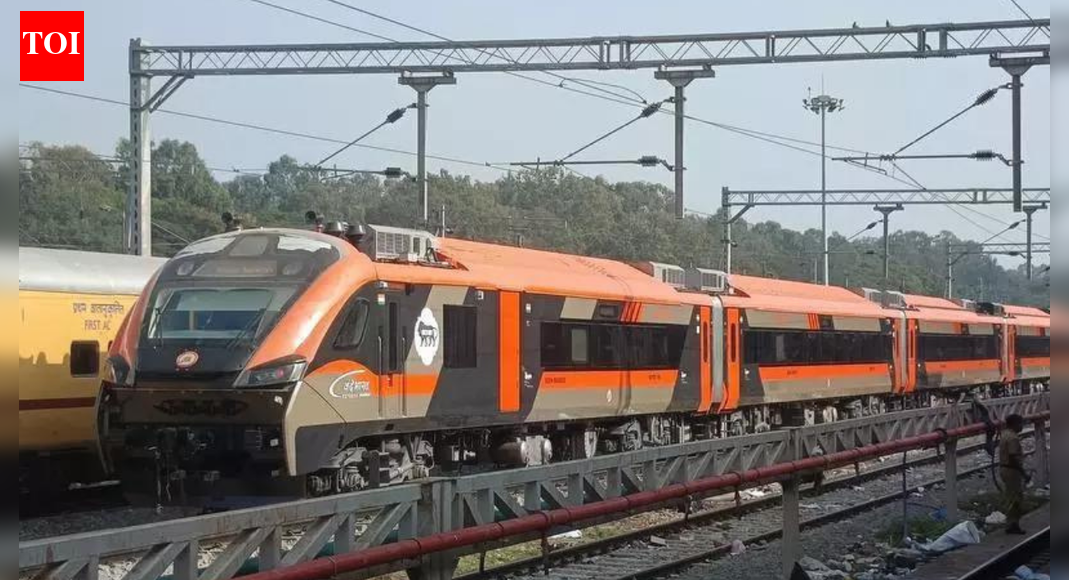 Almost ready: Vande Bharat Sleeper’s second rake reaches Bengaluru station; set for New Year rollout