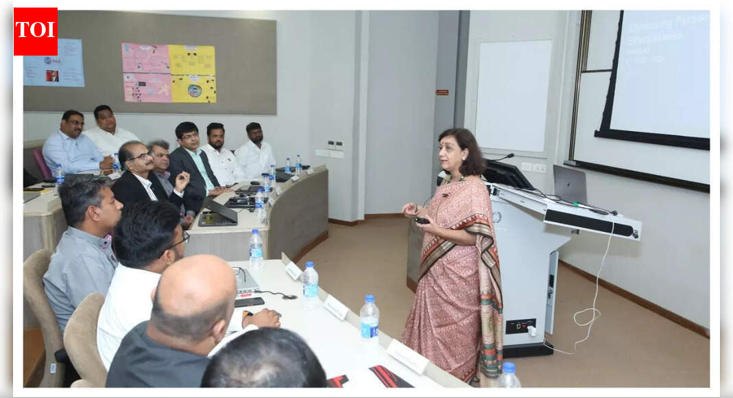 Lead for change: Why senior leaders need contextual, future-ready learning